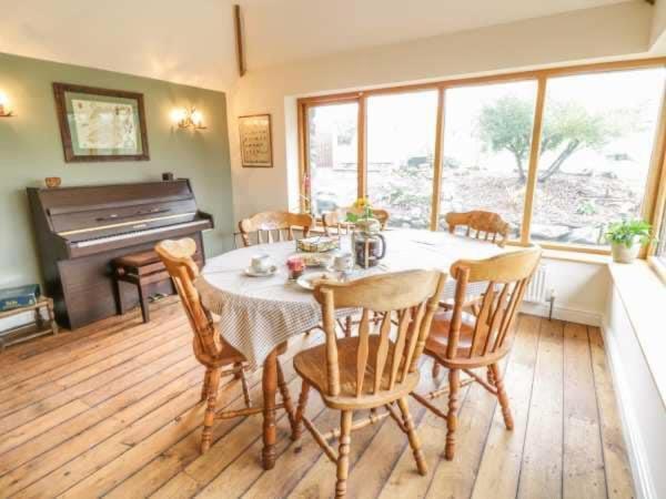 Bryn Y Bwyd Farm House 巴茅思 外观 照片